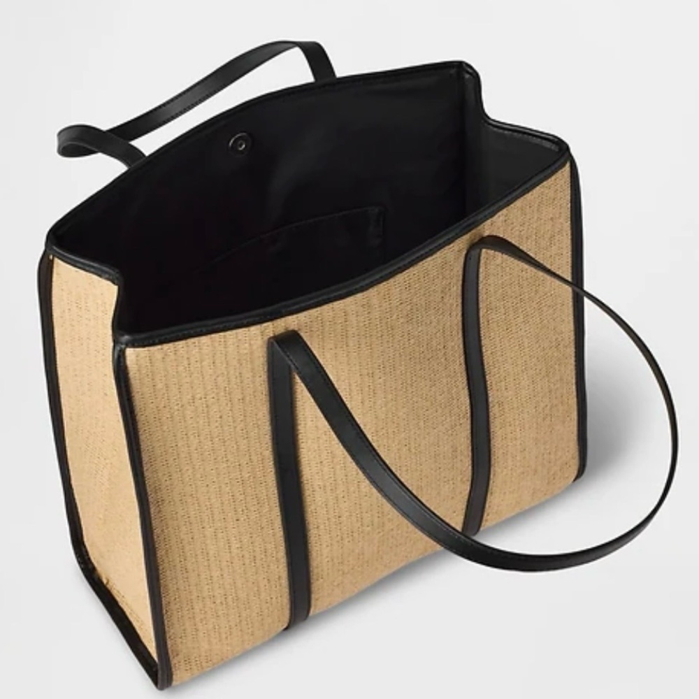 NWT GAP Straw Tote Bag Beach Vacation Travel